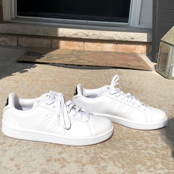 adidas Shoes - ALMOST NEW ADIDAS ADVANTAGE CLOUDFOAM SNEAKERS